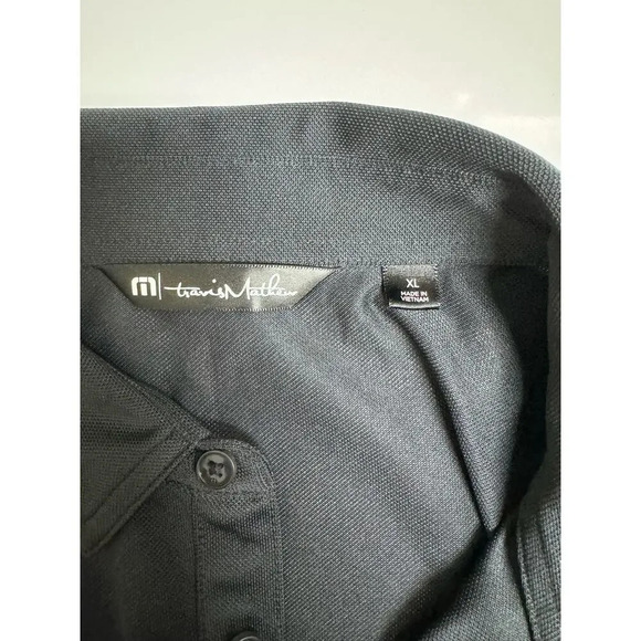 Travis Mathew Black Gray & Red Golf Polo Size XL Lightweight - Picture 5 of 6